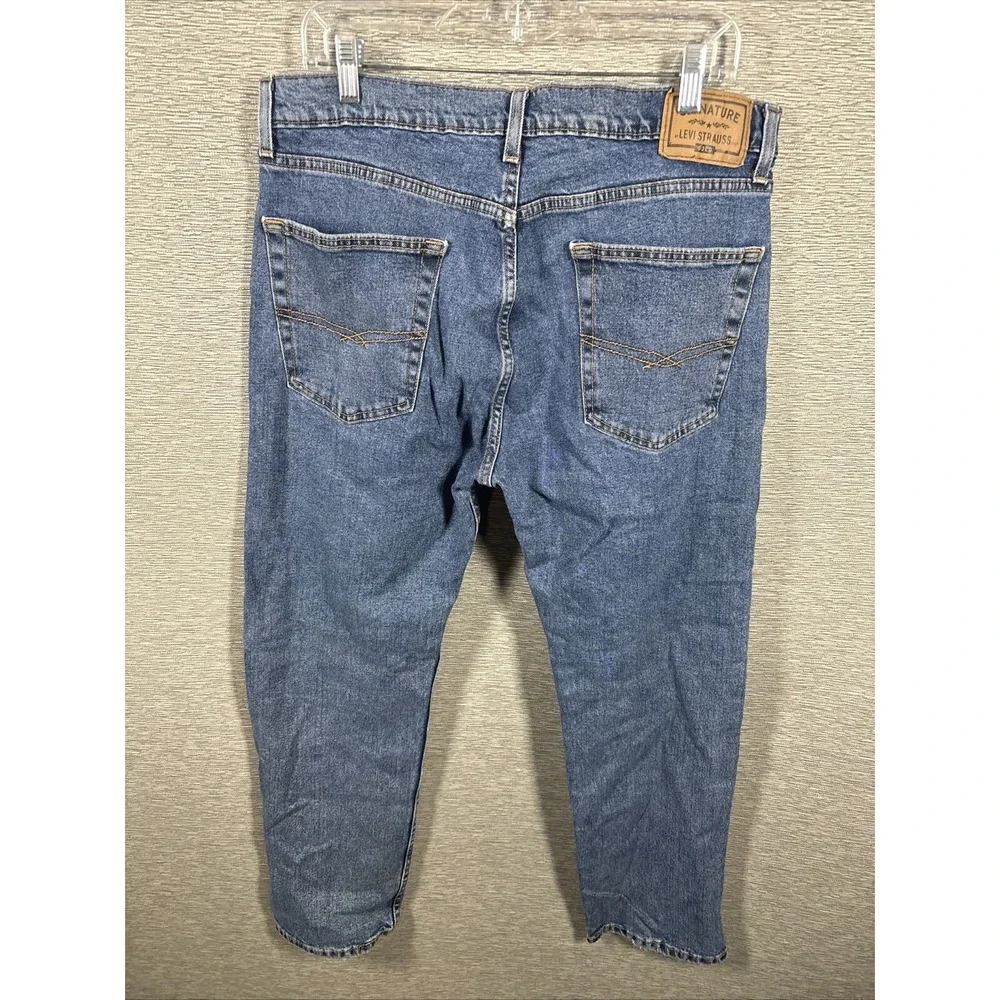 Levis this jean